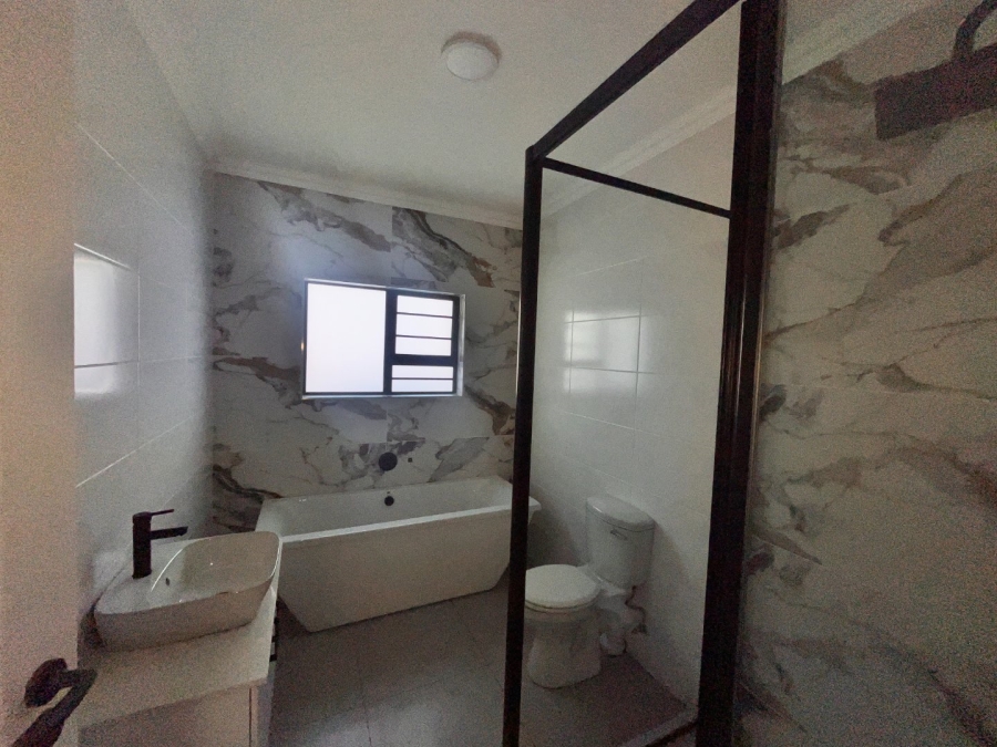 3 Bedroom Property for Sale in Fountains Estate Eastern Cape